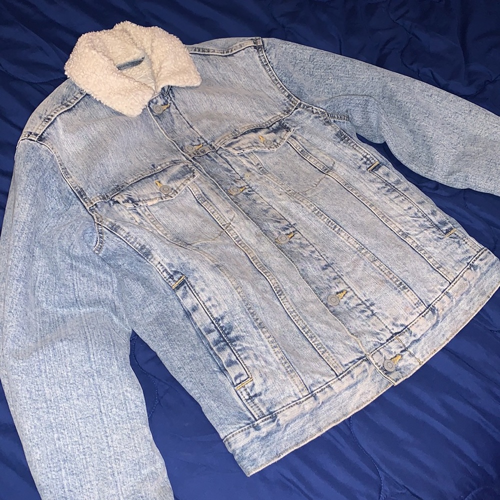 H&M Jean Jacket - Picture 2 of 6